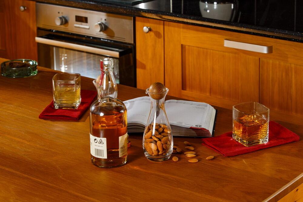 Фото интерьера Тимберика Whisky Night