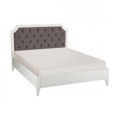 Кровать София с мягкой спинкой каретная стяжка