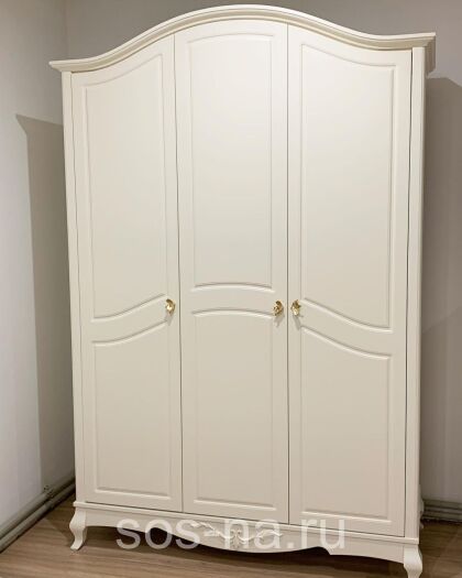 Шкаф Авиньон 3х-створчатый без ящиков